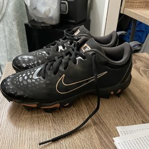 Women’s Nike softball cleats size 9.5